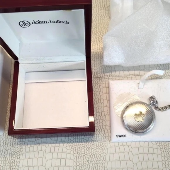 💋Dulan Bulluck Swiss 17 Jewel Pocket Watch Brand New Silver/Gold - Picture 3 of 9